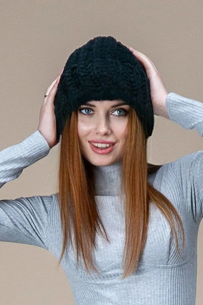 Шапка в'язана вельвет (чорний) — 5
