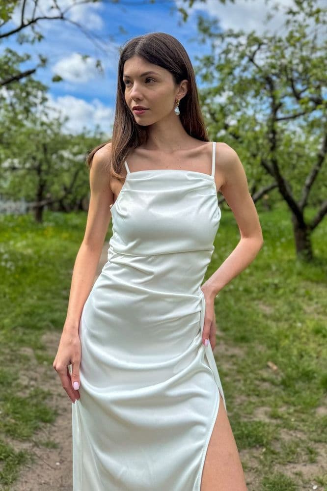 Платье макси с вырезом (белый) — 7