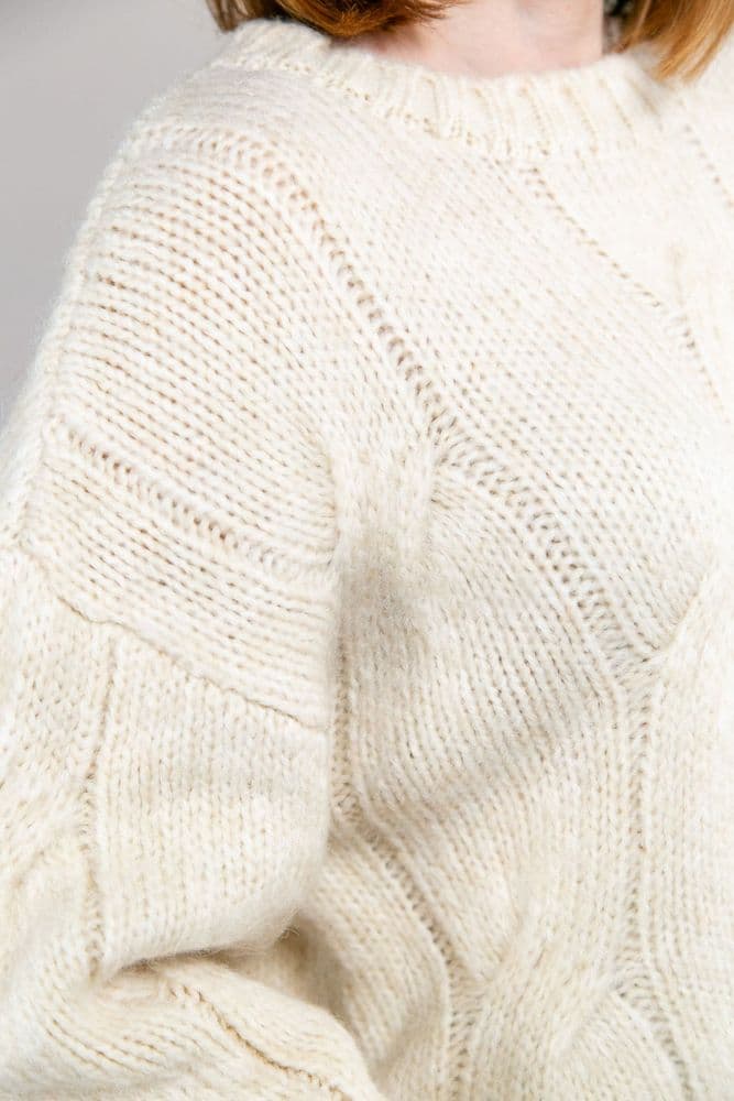 Светр коси з круглою горловиною ONE SIZE (беж) — 5