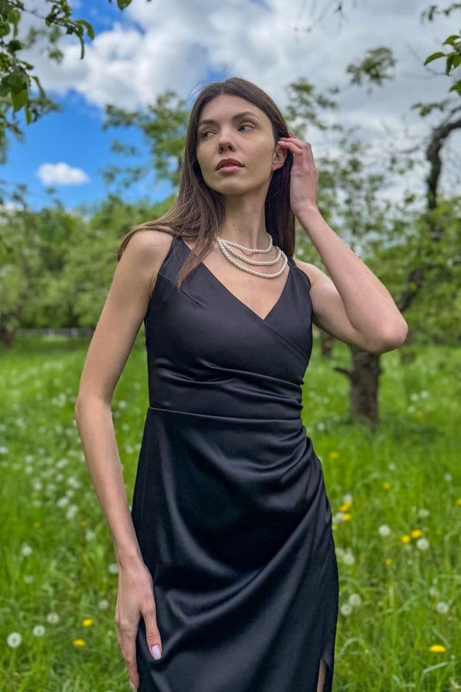 Плаття міді з V-подібним вирізом — 3
