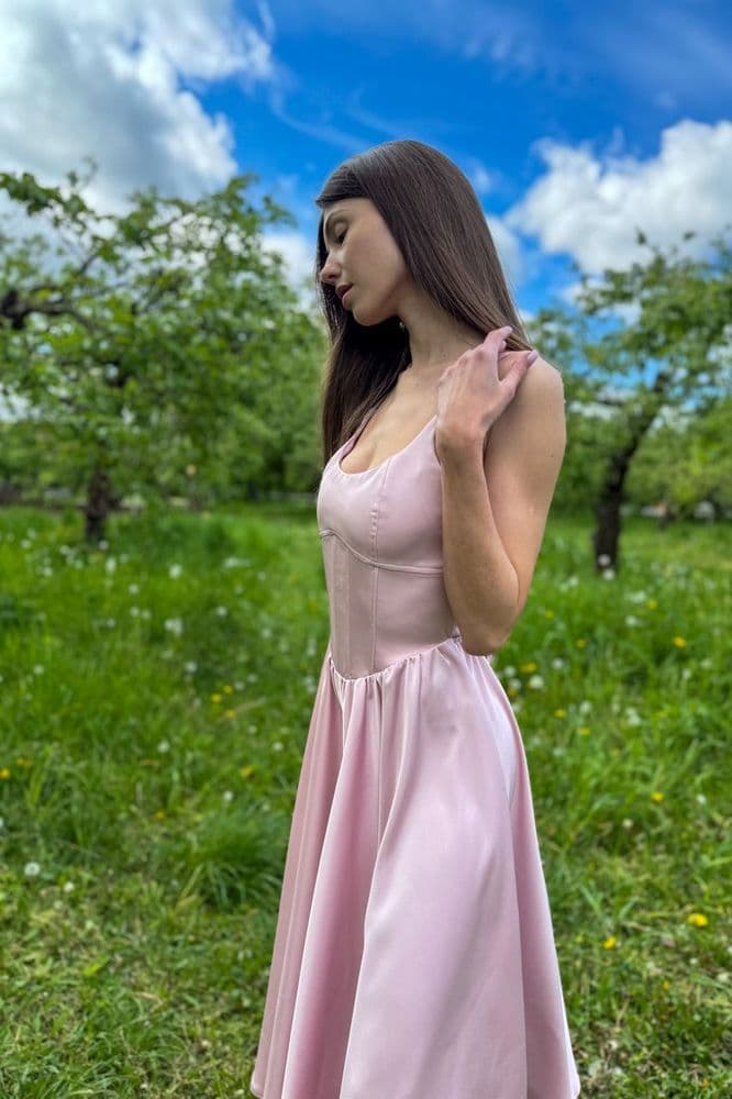 Платье миди корсетом шелк ONE SIZE (пудра) — 8