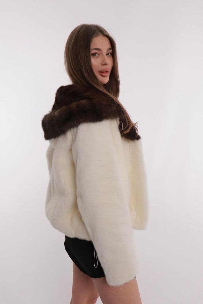 Полушубок із хутра норки з капюшоном — 3