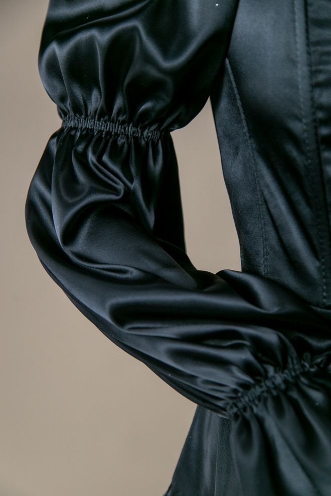 Плаття міні атласне з корсетним верхом (чорний)