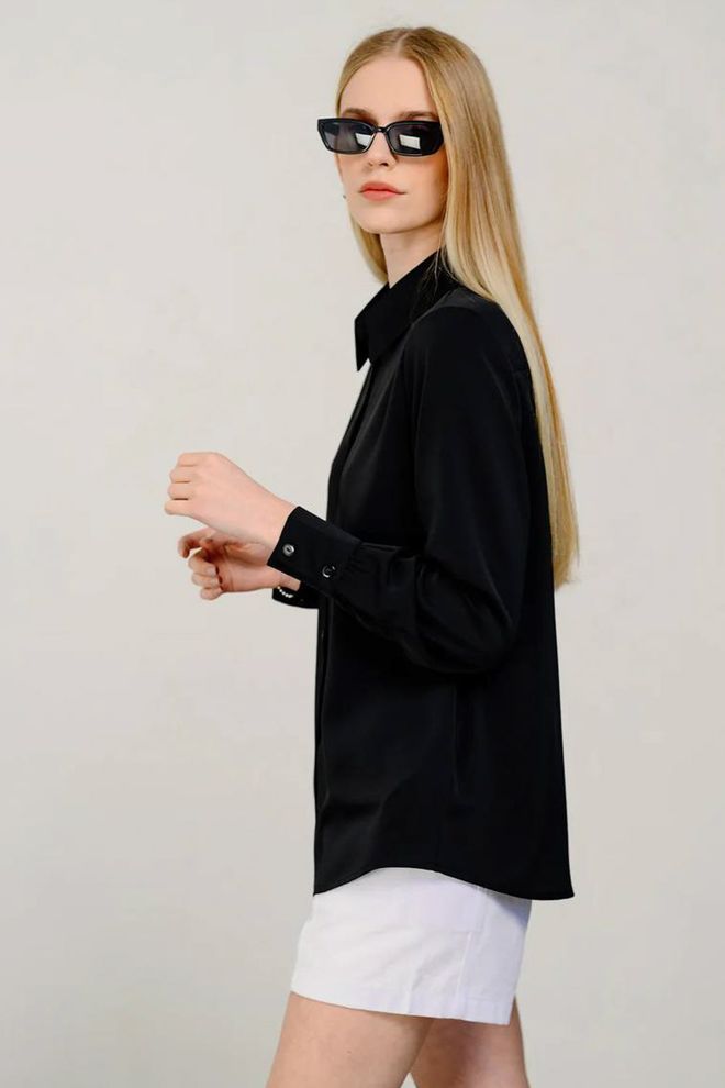 Блуза с широким манжетом (черный)