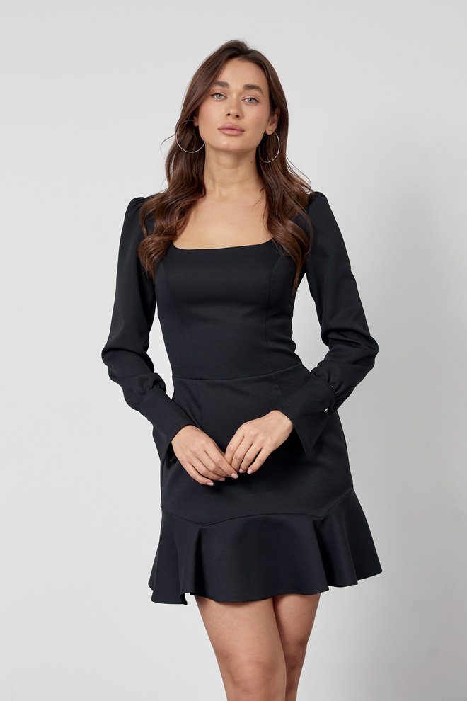 Платье мини с манжетами и оборкой (черный)