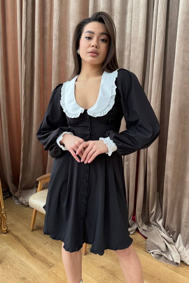 Платье мини с воротником и манжетами (черный+молоко)